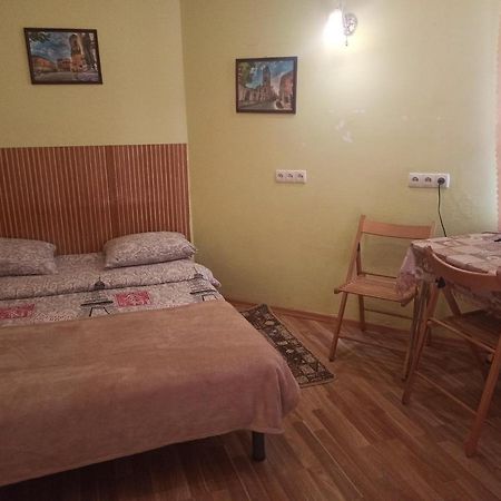Смарт-Економ,10 Хв До Ж/Д Вокзалу Apartment Lviv Bagian luar foto