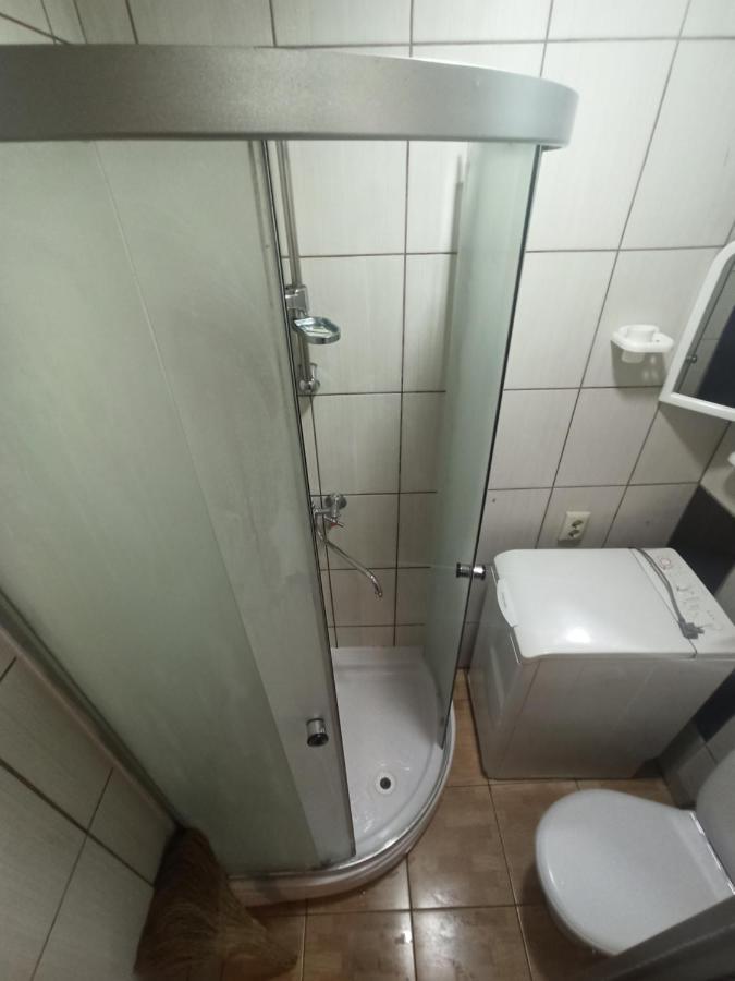 Смарт-Економ,10 Хв До Ж/Д Вокзалу Apartment Lviv Bagian luar foto