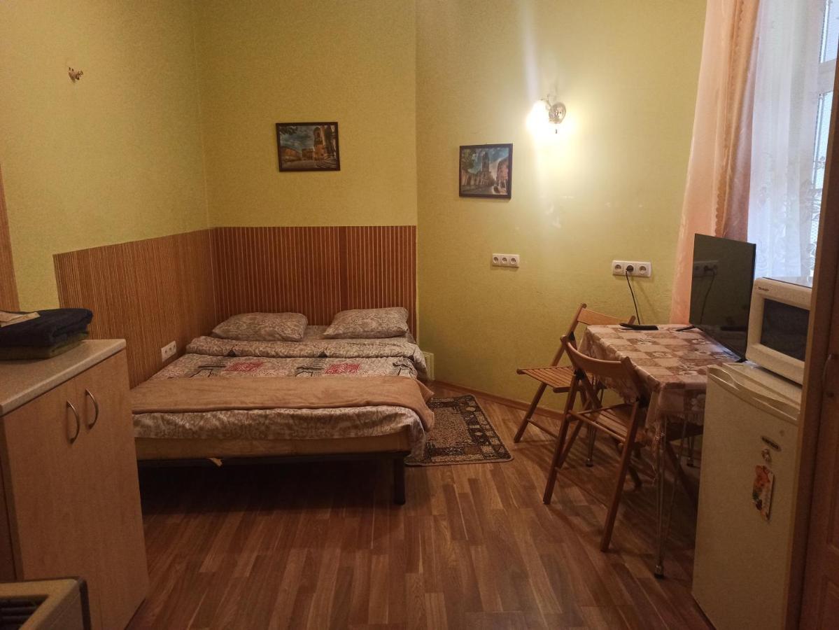 Смарт-Економ,10 Хв До Ж/Д Вокзалу Apartment Lviv Bagian luar foto
